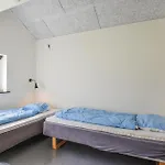 Halvejen I *